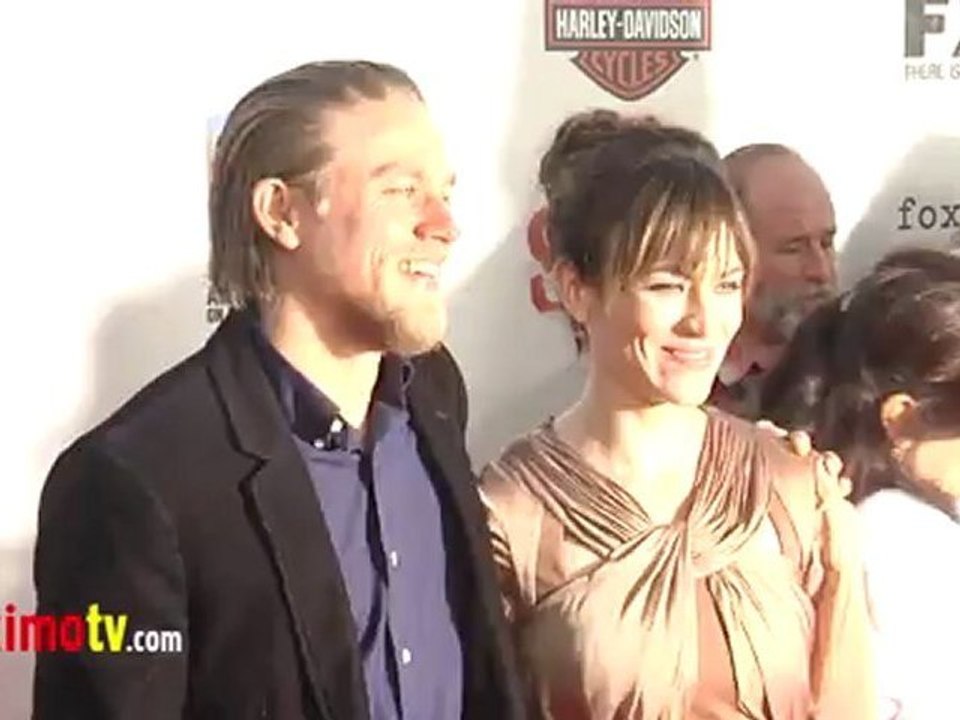 Charlie Hunnam SONS OF ANARCHY Season Five Premiere ARRIVALS