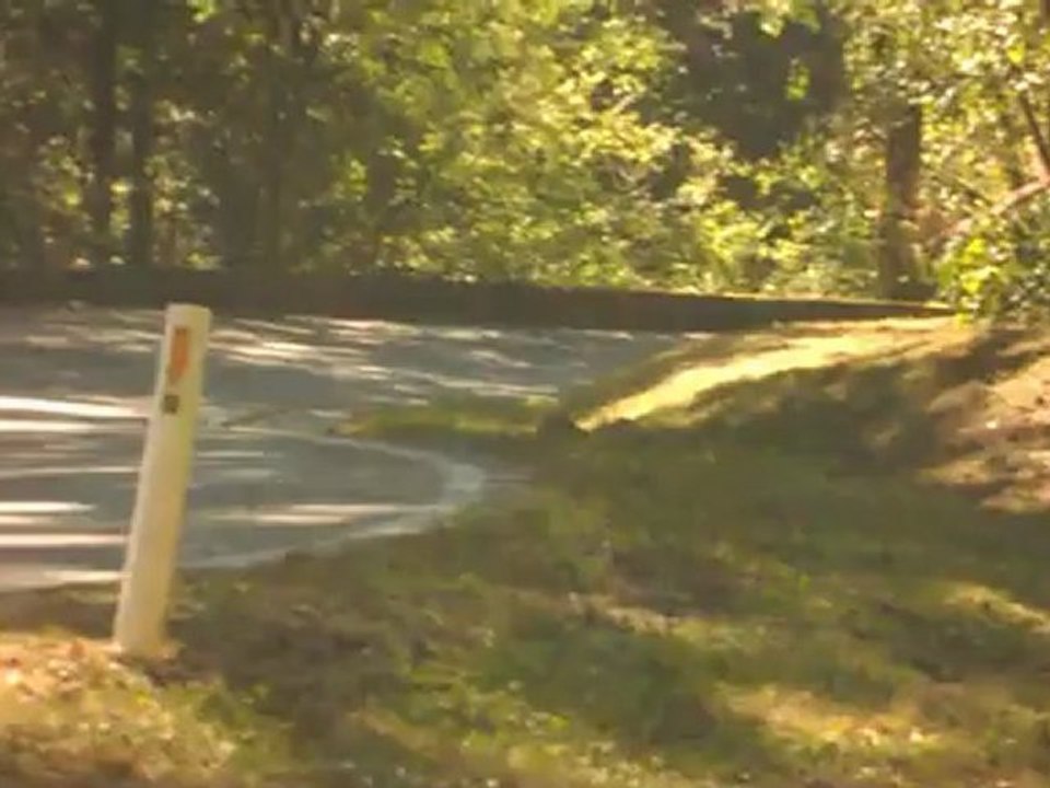 Course de cote a Houyet virage 4