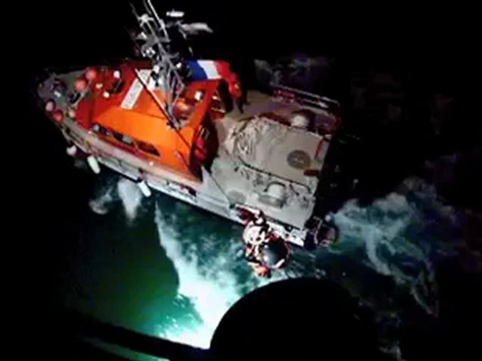 HELITREUILLAGE SNS144 ET FLOTILLE F35 LA ROCHELLE - Philip Plisson
