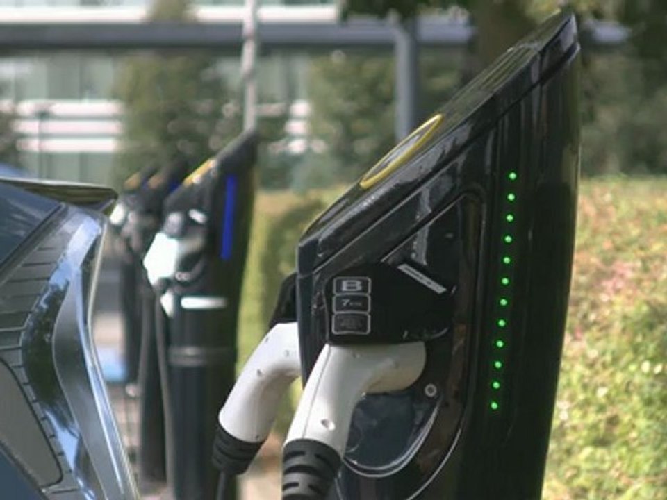 Toyota Prius Plug-in Hybrid | 2013 - HD - Deutsch