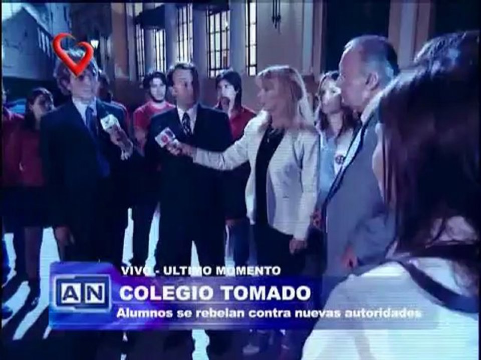 Rebelde Way, Pablo denuncia a su padre