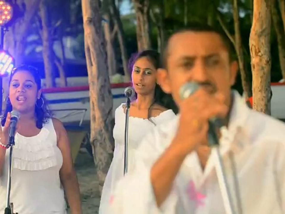 Garyjeeh - Amour Zoli (ALBUM LIMANITE QUI SORT LE 5 OCTOBRE 2012 A L'ILE MAURICE/MAURITIUS)