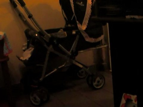 Bebê Maria Heloísa dando gargalhada...rsrs