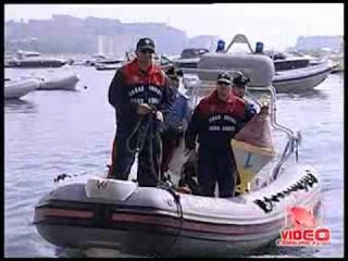 Napoli - Porto di Mergellina sequestrati pontili (live 10.09.12)