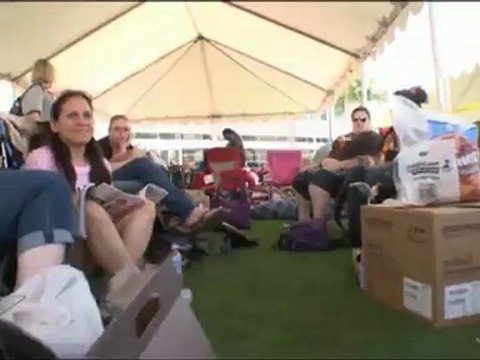 Robert Pattinson Likes to Lick Kristen Stewart's Armpits?