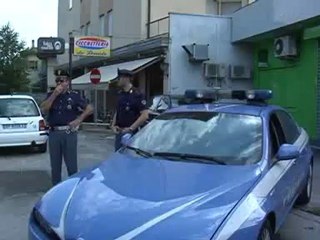 ladro in fuga sui tetti preso