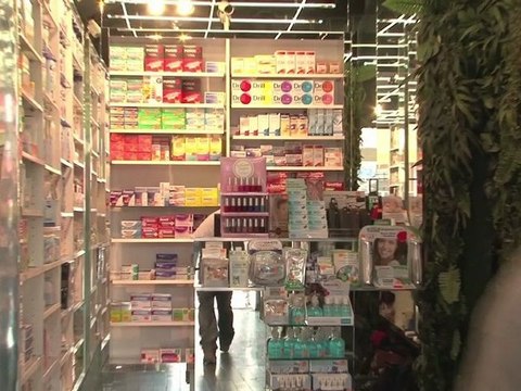 Ma pharmacie - interviews de Mickael Zazoun et de José Lévy - lauréat Paris Shop & Design 2012 - catégorie Bien-être, Santé, Beauté