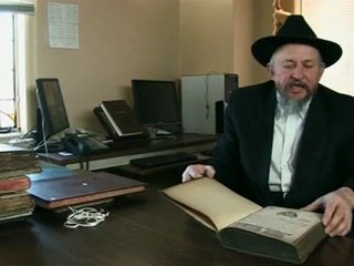 Rabbi Levine bibliothecqire du lubavitcher Rebbe Brooklyn New York
