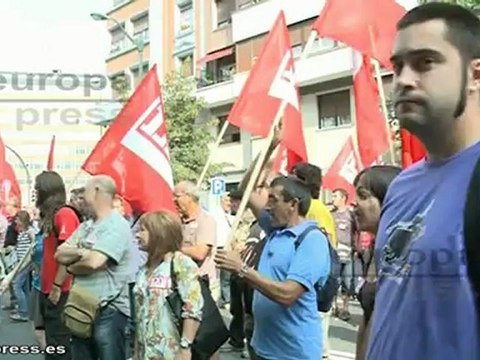 LAB se manifiesta contra los recortes en Bilbao