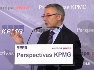 Blanco: "uno no es ministro por méritos propios, ni por curriculum académico"