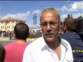 Officer killed in Istanbul police station suicide bombing