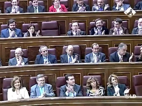 Rajoy: Están hundiendo a quienes tienen que crear riqueza y empleo