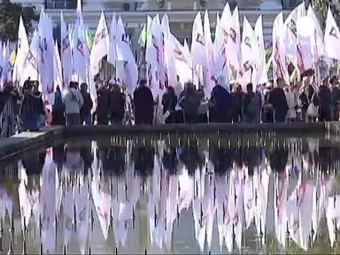 Ucraina: nuovo rinvio al processo Timoshenko