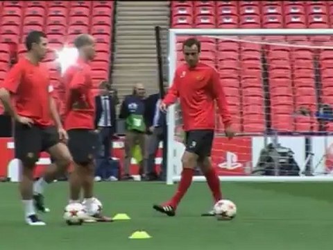 Karagounis makes Fulham switch