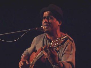 ERICK MANANA   -    Lasa i Rakoto Frah