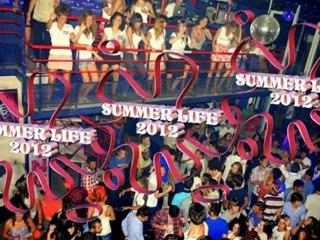 Bande annonce summer life 2012
