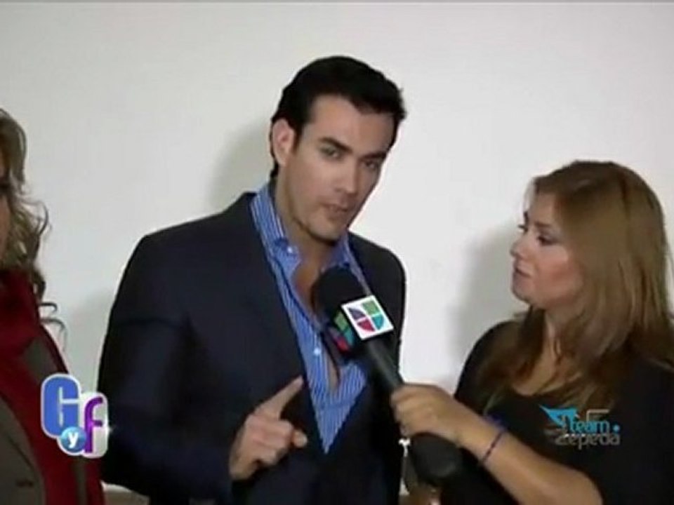 David Zepeda @davidzepeda1 enlace presentación de @unanochedepasio || EGYF