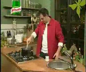 Pascal-Wiosenna zupa z listków rzodkiewki