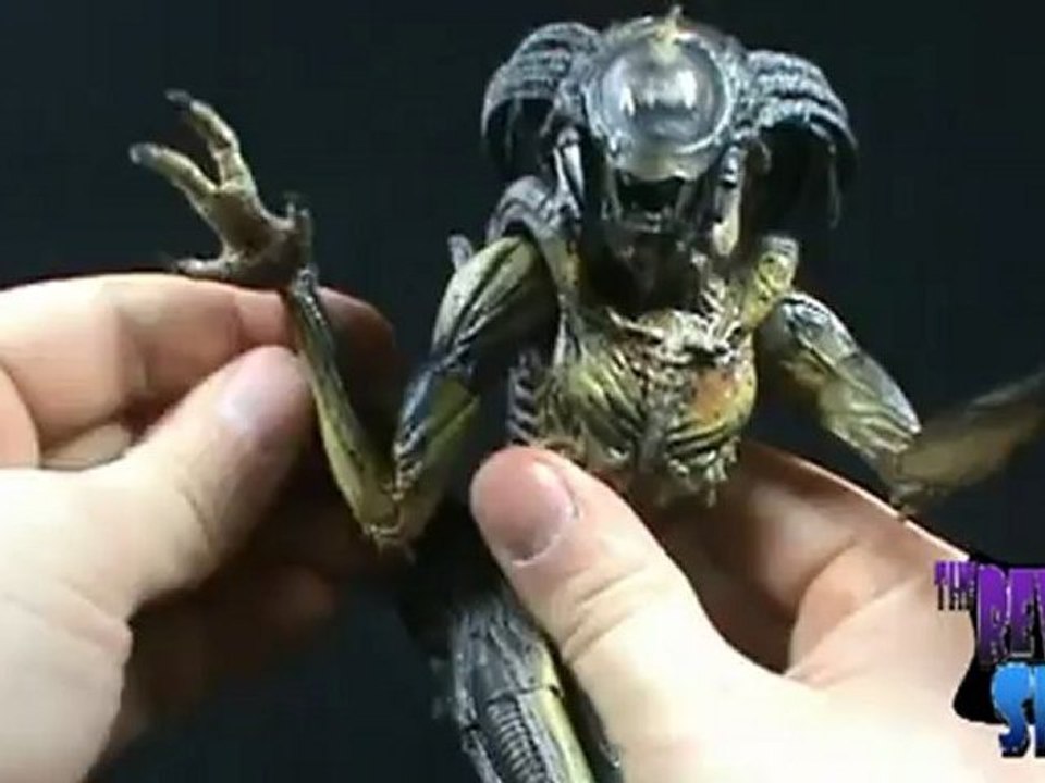 Toy Spot - Neca Alien VS Predator: Requeim Predalien figure