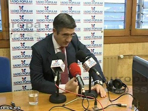 López: Rentas 120.000 euros tributen al 60%