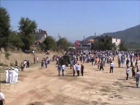 ŞEHİT MÜCAHİT COŞKUN KUR'AN OKUMA