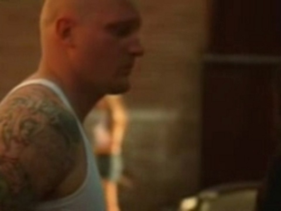 Deftones - Bloody Cape