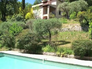 Propriété à vendre Nice Saint Jeannet -  8 pièces de 300 m² - 6 chambres - piscine