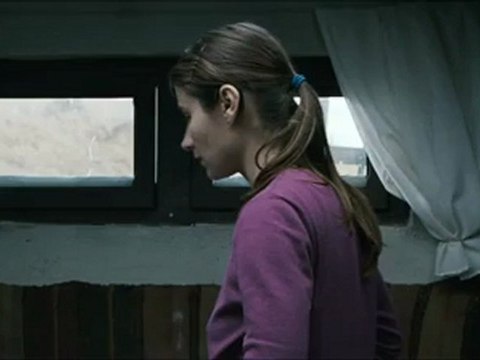 Au-delà des collines - Extrait 3