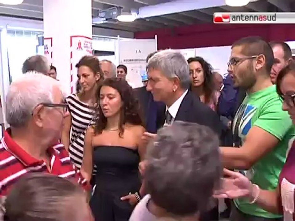 TG 12.09.12 Fdl, Vendola in tour: "La Puglia innova"