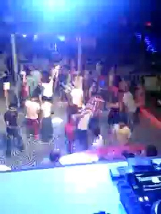 DJ Halil Ergüleç CRAZY BULL NİGHT CLUB