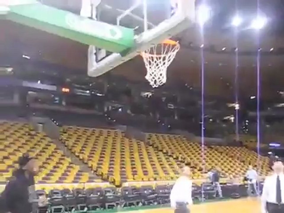 Usain Bolt  Windmill slam dunk at Celtics Green Garden