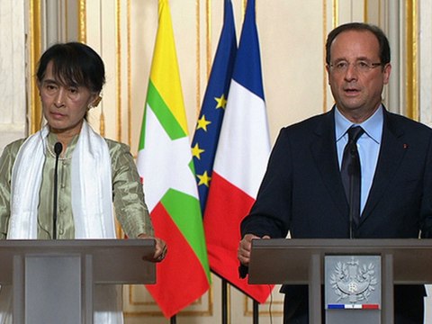 Conférence du Président de la République avec Mme Aung San Suu Kyi