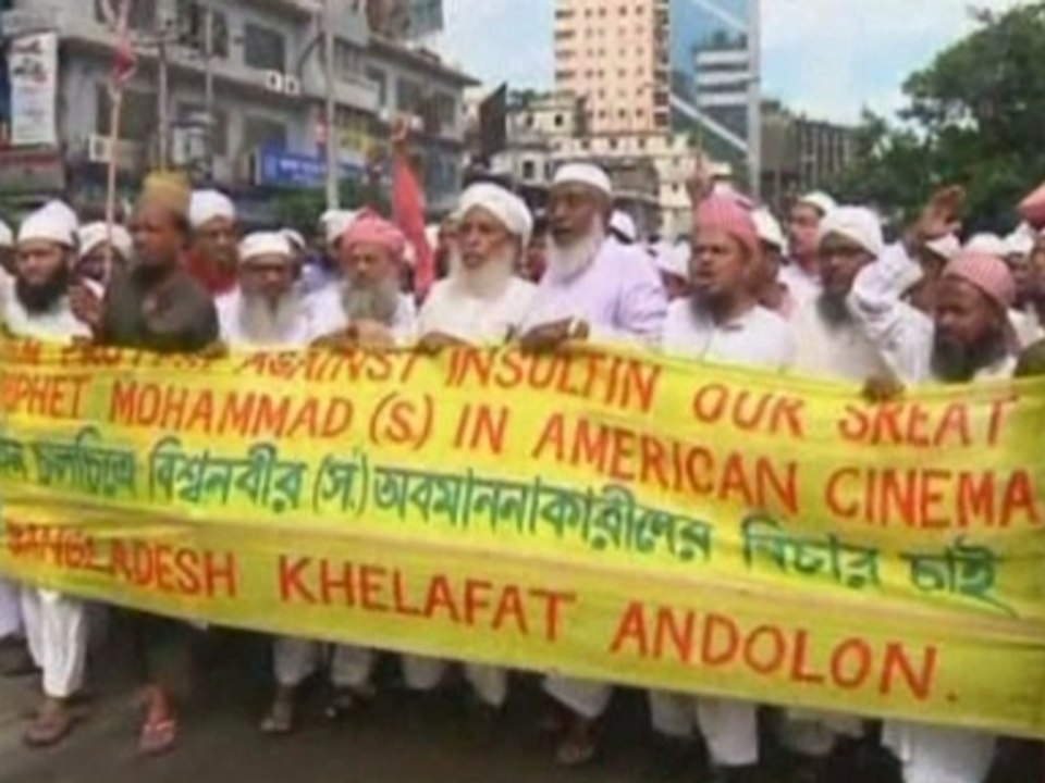 Mohammad film protests spread