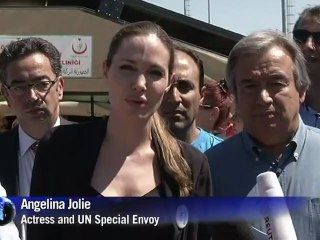 Jolie listens to plight of Syria refugees in Turkey