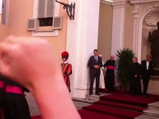 Audience privée de Benoit XVI pèlerinage des servants d'autel à Rome 2012 1/2