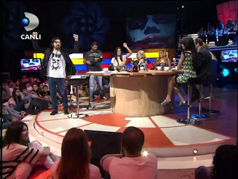 Disko Kralı - Tuvalet ve Gecelik Muhabbeti