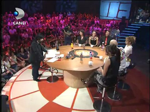 Disko Kralı - Okan Bayülgen Testere 1.Bölüm