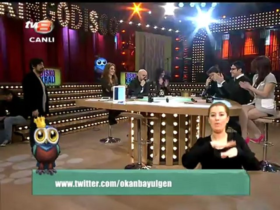 Disko Kralı - Atilla Taş'a Uygun Şarkı ve Seksi Muhabbeti