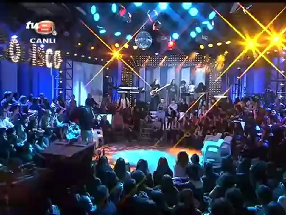 Disko Kralı  - Hayko Cepkin , Ogün Sanlısoy, Özlem Tekin & Kurtalan Ekspres - Gülpembe