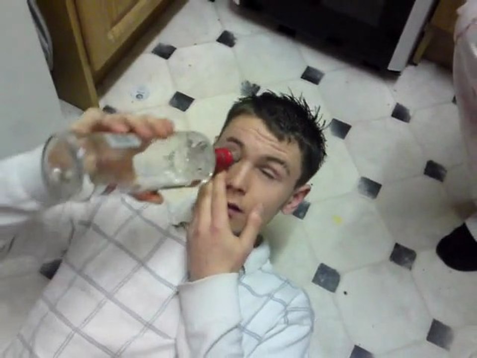 Boire de la vodka par les yeux