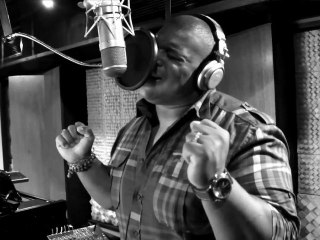 Michael Lynche - Who's Gonna Love You More