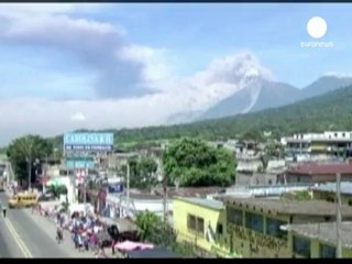 Télécharger la video: Guatemala: erutta vulcano de Fuego, 30mila evacuati