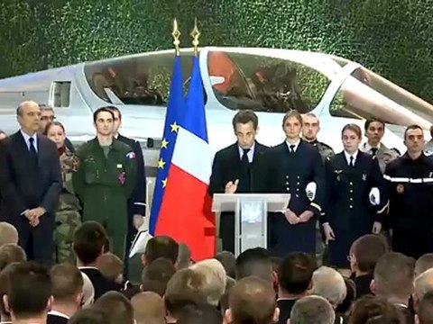 Déplacement du Président de la République sur la base aérienne 113 de St Dizier