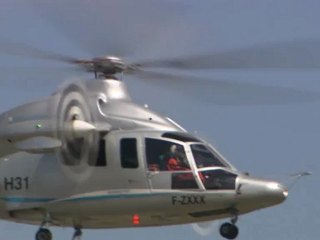 Démonstration aérienne de l'hélicoptère X3