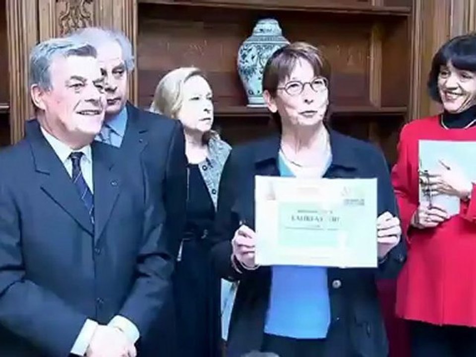 Remise des prix de "L’Honneur en action" aux Invalides