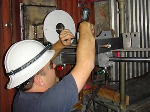 Thermal imaging camera system for continuous infrared imaging inside boilers