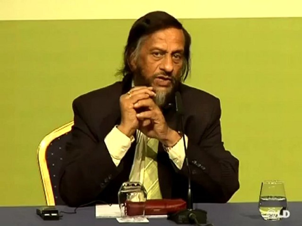 Pachauri niega que existan errores en el informe del IPCC