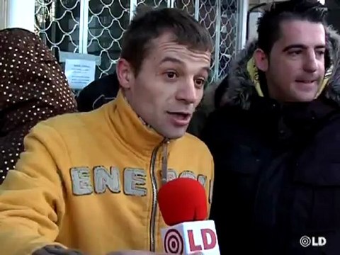 Protestas en las colas del paro: no queremos subvenciones queremos trabajo