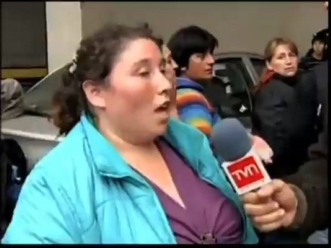 Tiendas y supermercados son saqueados tras el seísmo