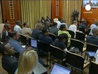 Sudafrica: no dei minatori all'offerta della proprietà